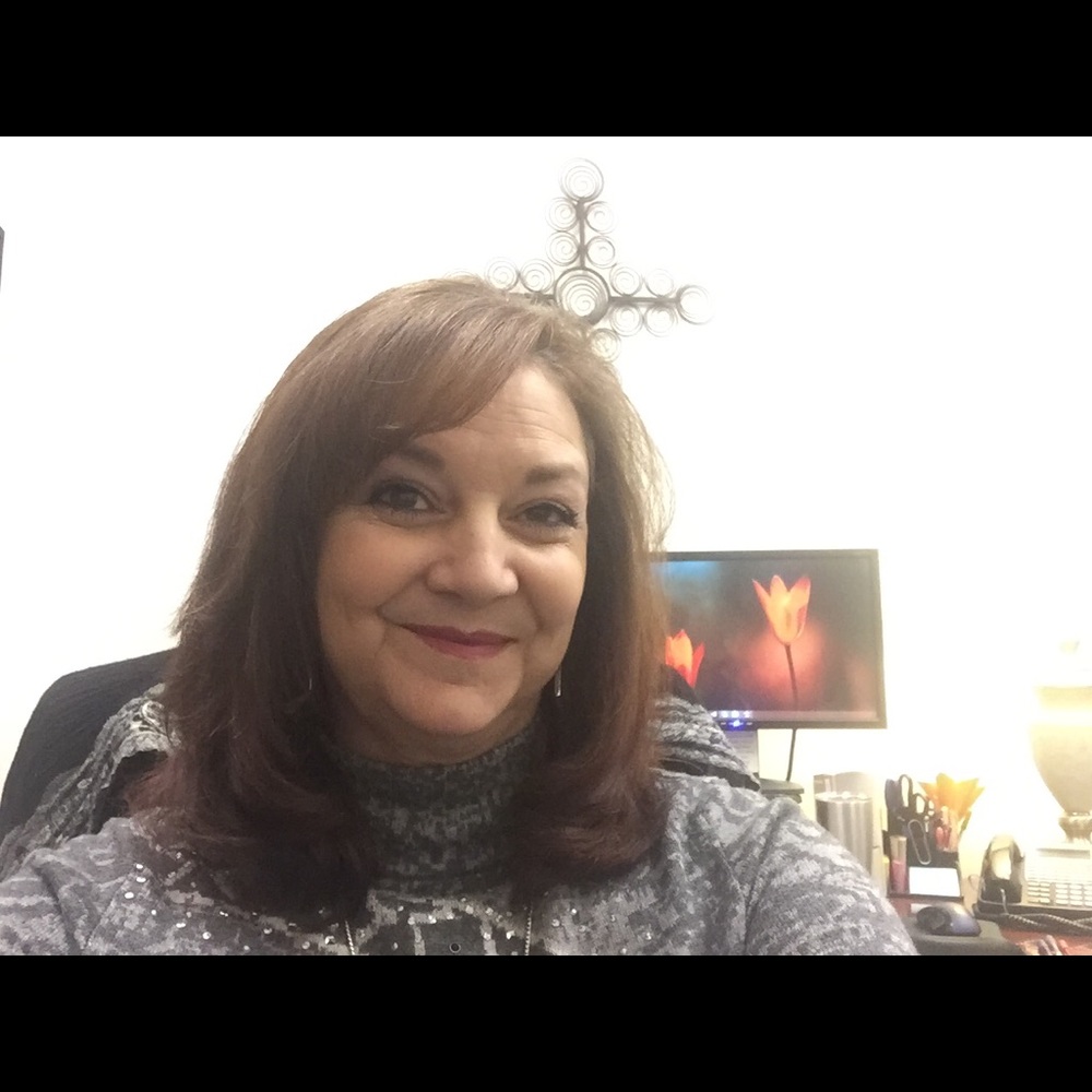 Meet your Posher, Pam